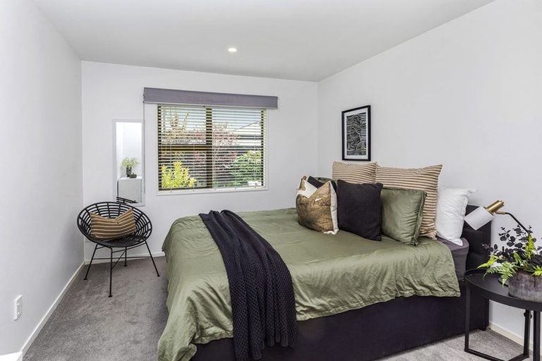 Photo of property in 2/73 Winchester Street, Merivale, 8014