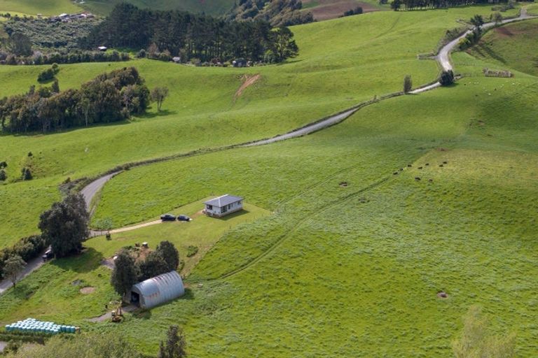 Photo of property in 697 Maungatawhiri Road, Raglan, 3295