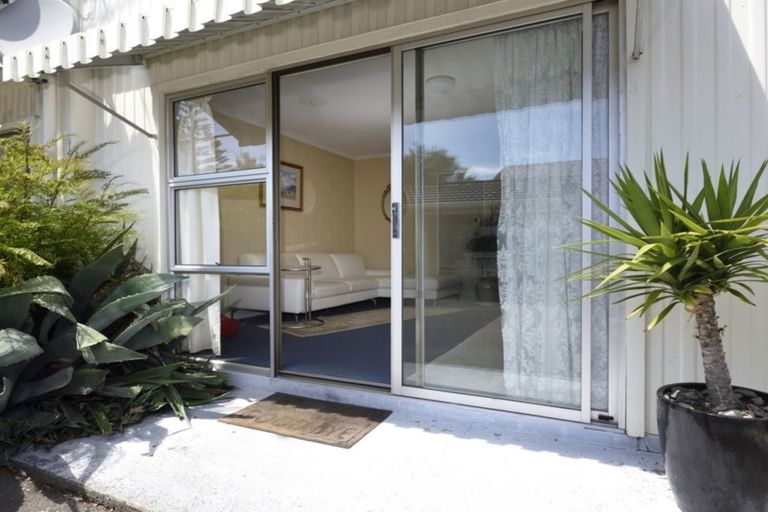 Photo of property in 3/15 Trafalgar Street, The Wood, Nelson, 7010