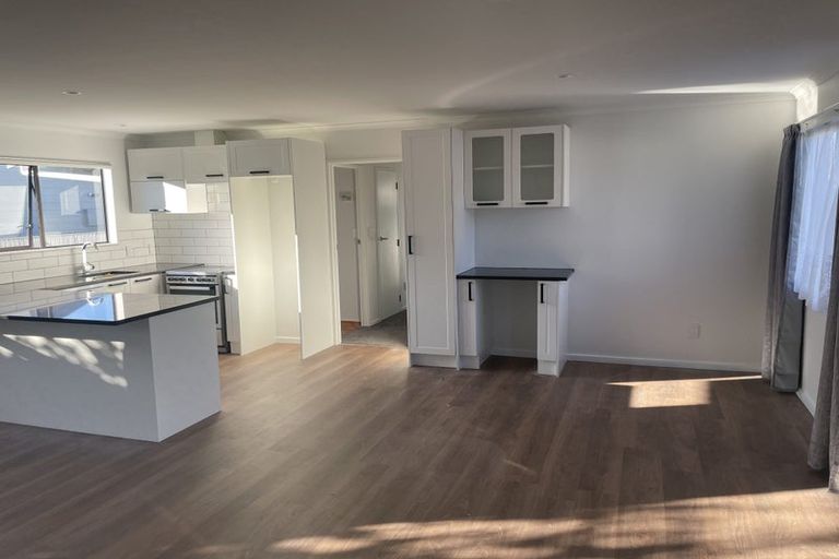 Photo of property in 2/32 Spriggs Crescent, Greenmeadows, Napier, 4112