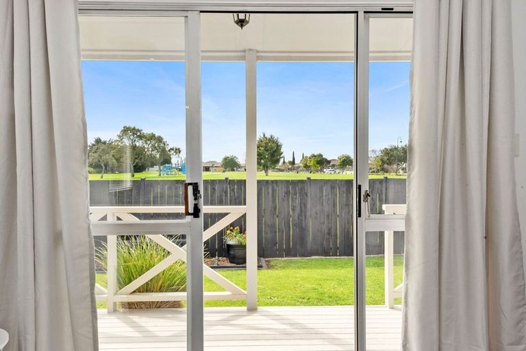 Photo of property in 24 Garland Drive, St Andrews, Hamilton, 3200