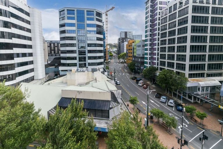 Photo of property in Regency Apartments, 3f/49 Manners Street, Te Aro, Wellington, 6011