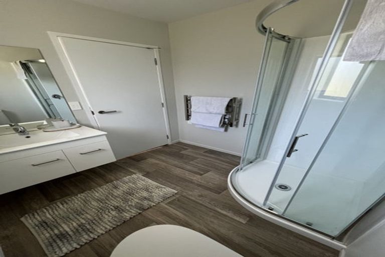 Photo of property in 247 Aubrey Road, Wanaka, 9305