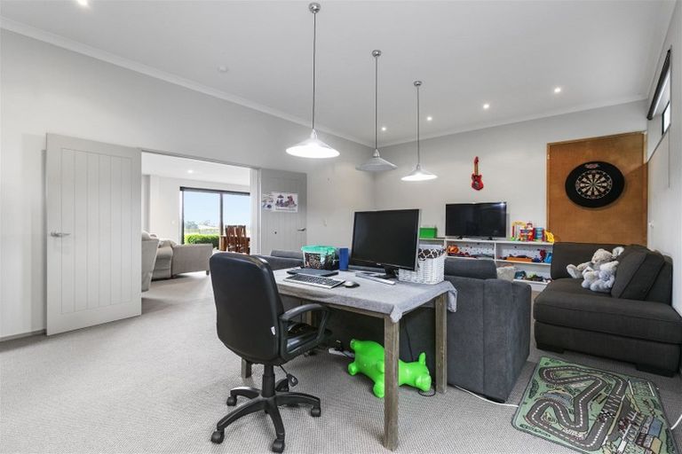 Photo of property in 161 Broomfields Road, Whitford, 2571