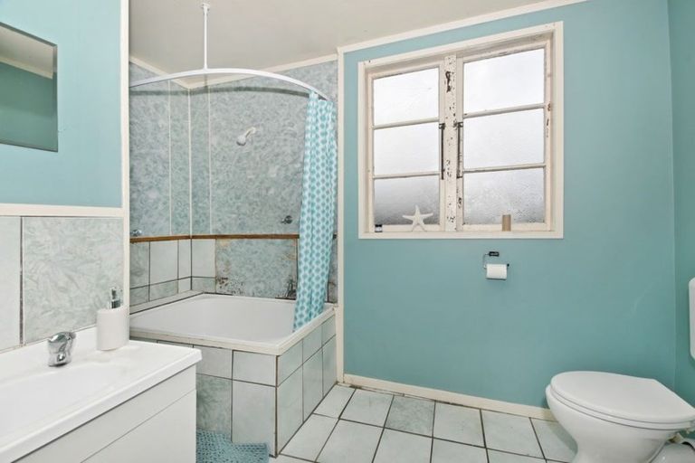 Photo of property in 44 Manse Street, Kensington, Whangarei, 0112