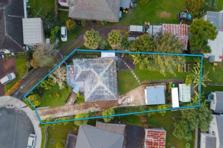 Photo of property in 9 Devon Street, Te Atatu South, Auckland, 0610