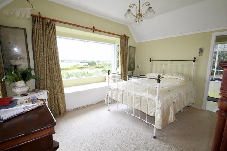 Photo of property in 225 Turkey Flat Road, Te Kopuru, 0391