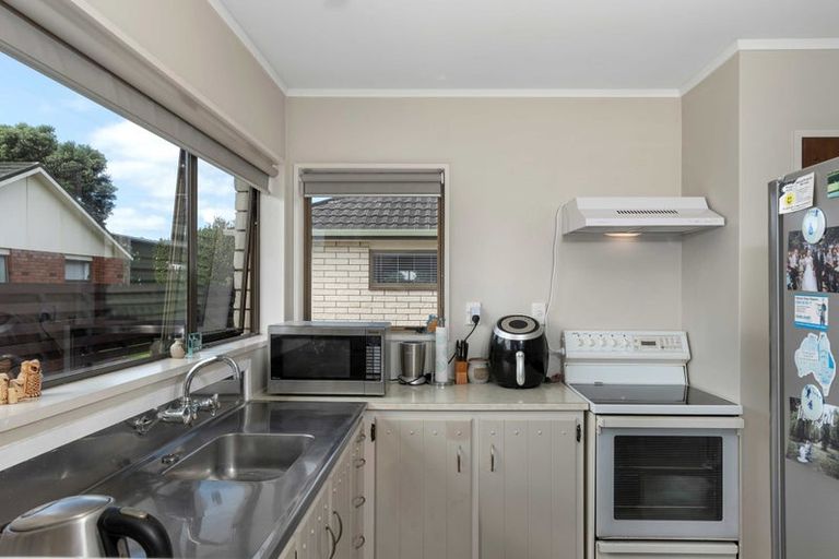 Photo of property in 1/4 Solway Place, Mount Maunganui, 3116