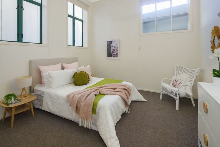 Photo of property in Tennyson Apartments, 18/25 Tennyson Street, Te Aro, Wellington, 6011