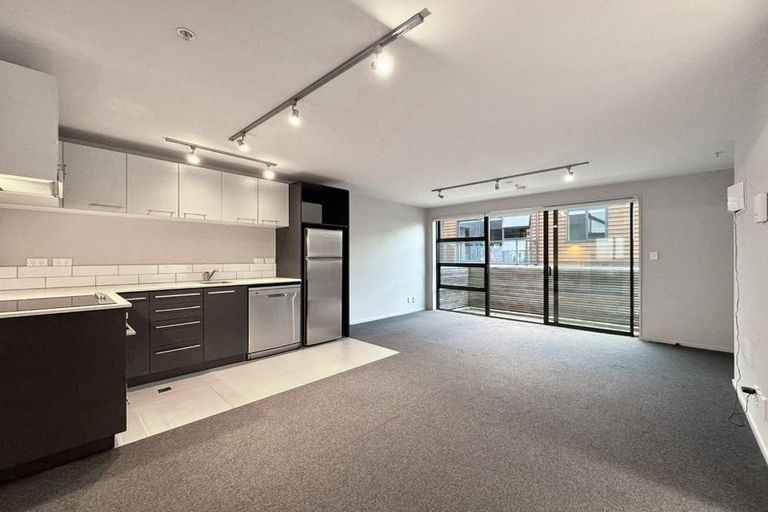 Photo of property in Detroit Apartments, 307/181 Tasman Street, Mount Cook, Wellington, 6021
