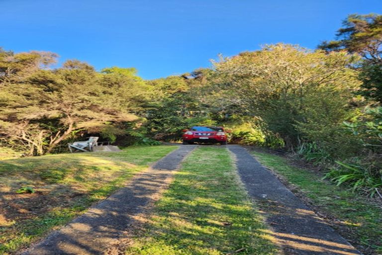 Photo of property in 4 Moana Crescent, Kennedy Bay, Coromandel, 3583