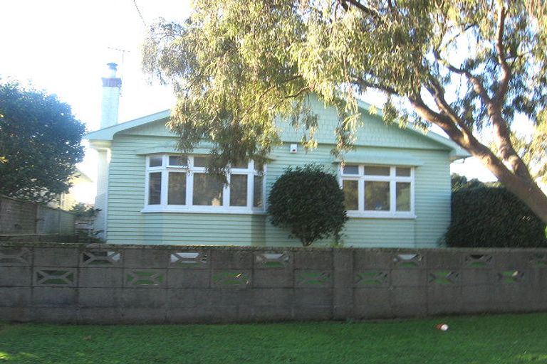 Photo of property in 29 Burnside Street, Waterloo, Lower Hutt, 5011