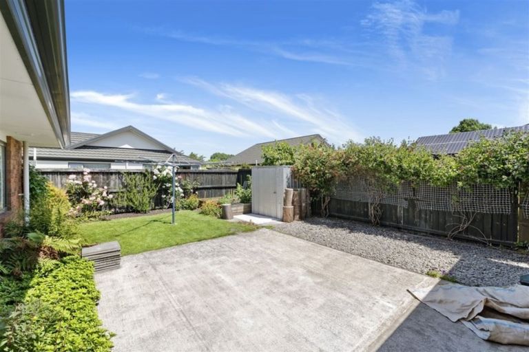 Photo of property in 77 O'neill Avenue, Northwood, Christchurch, 8051