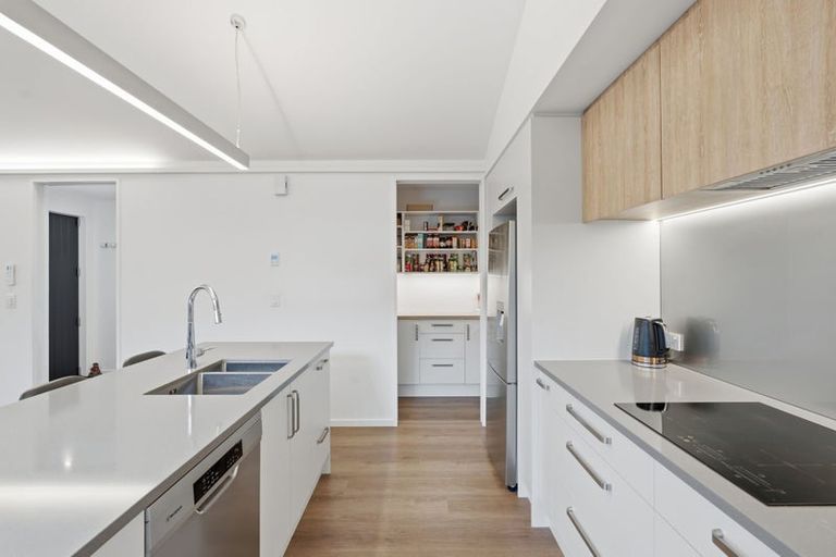 Photo of property in 15 Larissa Road, Halswell, Christchurch, 8025