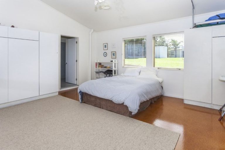 Photo of property in 135 Bambury Place, Onemana, Whangamata, 3691