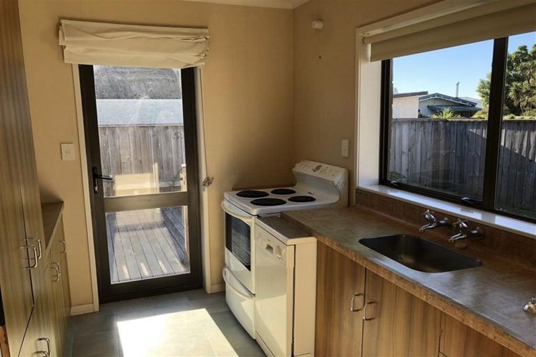 Photo of property in 2/2 Langbein Street, Stoke, Nelson, 7011