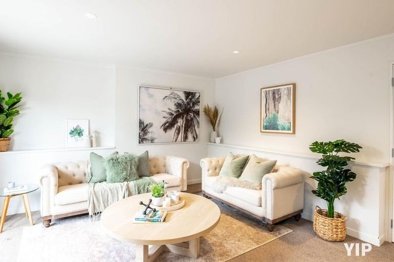 Photo of property in 10 Middleton Road, Johnsonville, Wellington, 6037