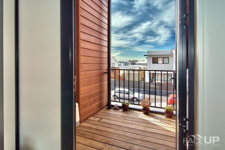 Photo of property in 2b Meteor Road, Hobsonville, Auckland, 0616
