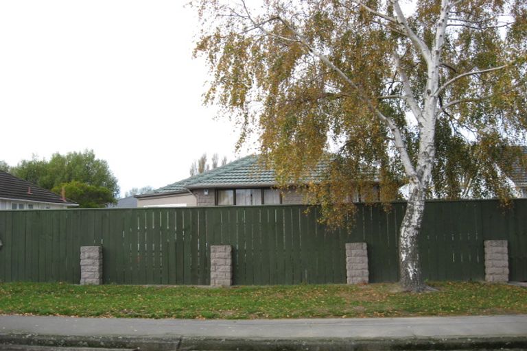 Photo of property in 12 Morrison Avenue, Northcote, Christchurch, 8052
