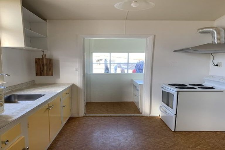 Photo of property in 19 Hall Street, South Dunedin, Dunedin, 9012