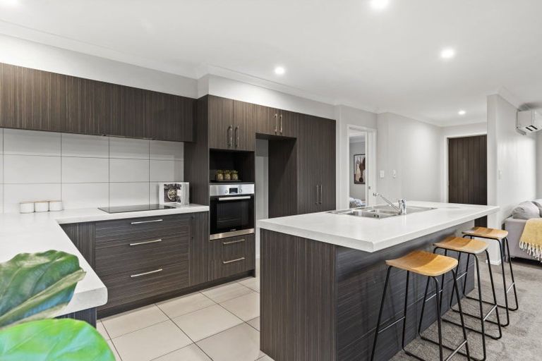 Photo of property in 52 Mortlake Heights, Pyes Pa, Tauranga, 3112