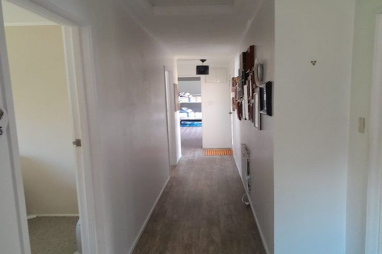 Photo of property in 1/2 Wahanui Walk, Ruakaka, 0116