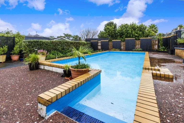 Photo of property in 42 Lynden Avenue, Hillcrest, Auckland, 0627