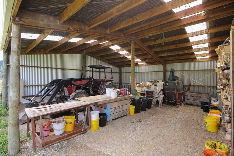 Photo of property in 538 Waiwhero Road, Ngatimoti, Upper Moutere, 7175