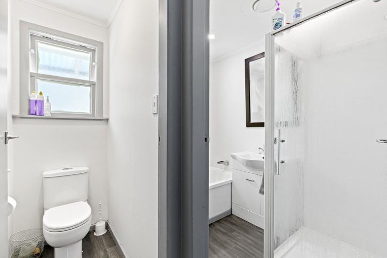 Photo of property in 11 Flower Street, Bulls, 4818