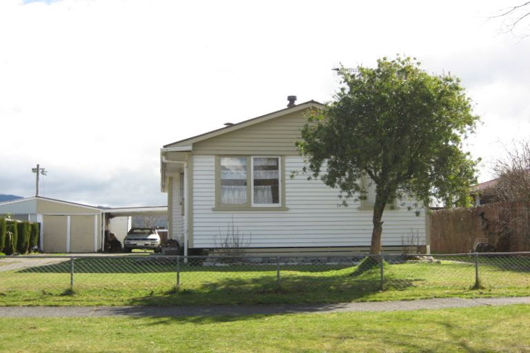 Photo of property in 53 Te Takinga Street, Turangi, 3334