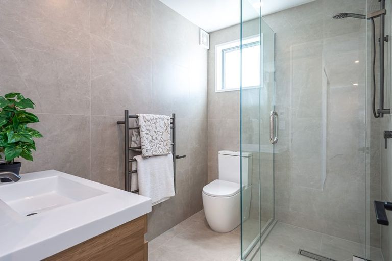 Photo of property in 2/525 Madras Street, St Albans, Christchurch, 8014