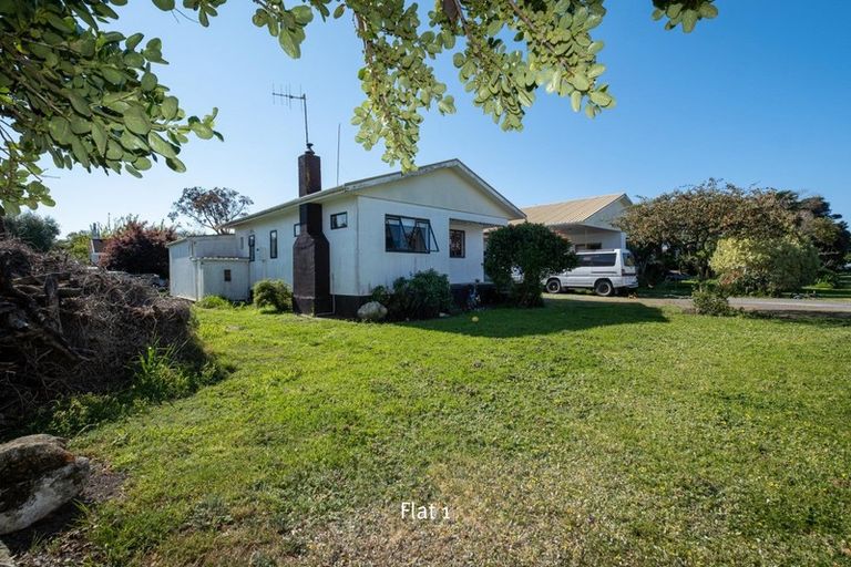 Photo of property in 1 Leyland Road, Te Awanga, 4102
