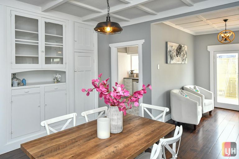 Photo of property in 1/24 Great South Road, Papakura, 2110