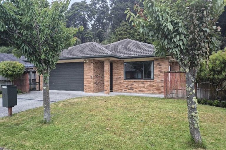 Photo of property in 37 Evergreen Crescent, Trentham, Upper Hutt, 5018