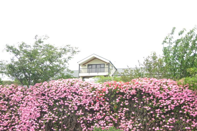 Photo of property in 6 Thirlmere Lane, Westmorland, Christchurch, 8025