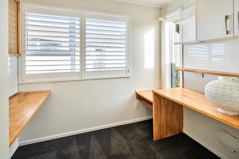 Photo of property in 43 Pope Street, Camborne, Porirua, 5026
