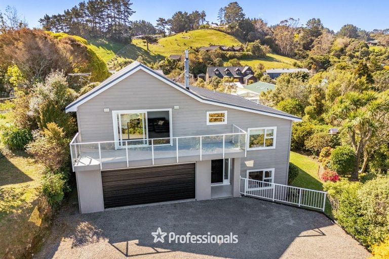 Photo of property in 13 Wilson Grove, Normandale, Lower Hutt, 5010
