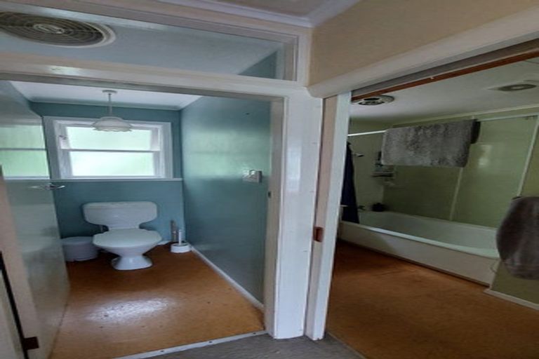 Photo of property in 9 Highbury Road, Highbury, Wellington, 6012