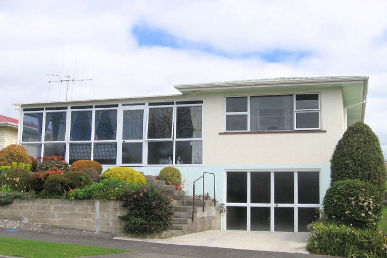 Photo of property in 18 Tyrone Street, Greerton, Tauranga, 3112
