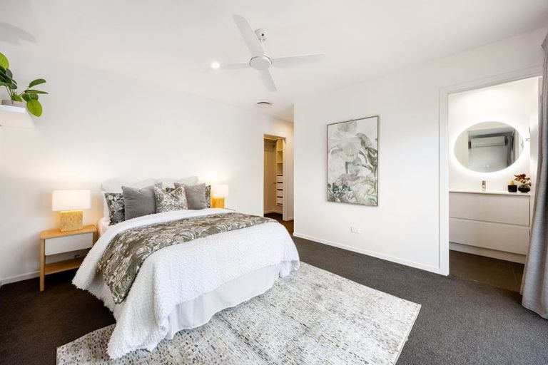 Photo of property in 33 Makete Crescent, Hobsonville, Auckland, 0618