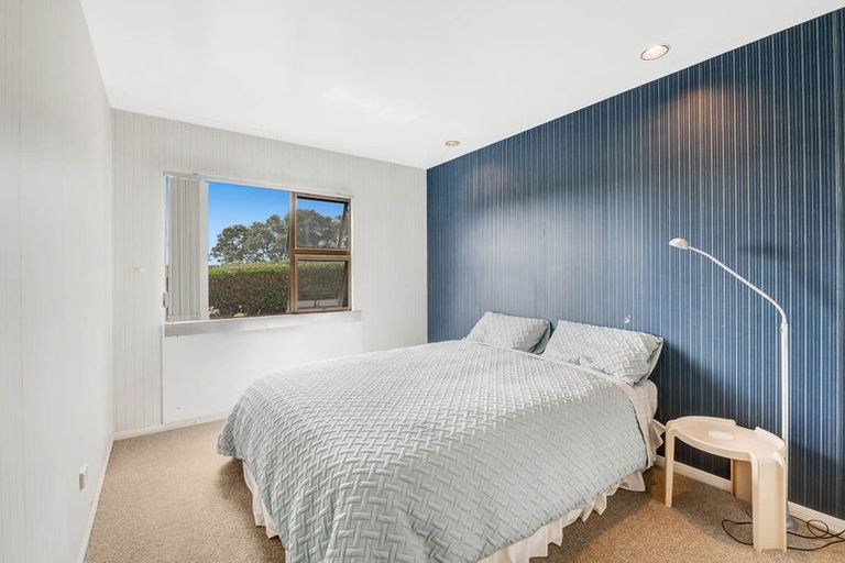 Photo of property in 91 Shakespear Road, Army Bay, Whangaparaoa, 0930