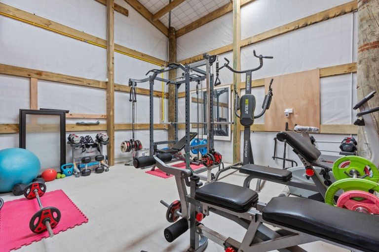 Photo of property in 1801 Mangorei Road, Mangorei, New Plymouth, 4371