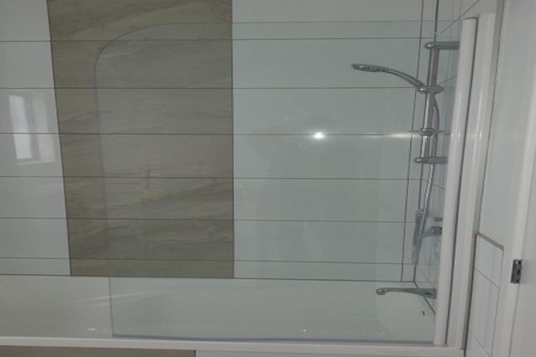 Photo of property in 34a Allington Road, Karori, Wellington, 6012