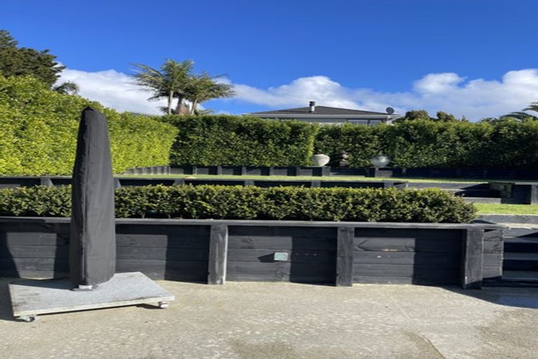 Photo of property in 12 Richmond Avenue, Northcote Point, Auckland, 0627