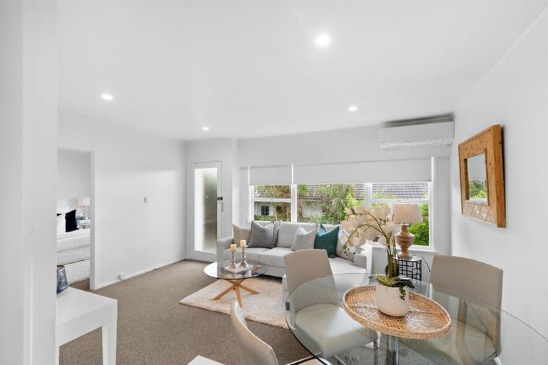 Photo of property in 3/53 Lake Road, Devonport, Auckland, 0624