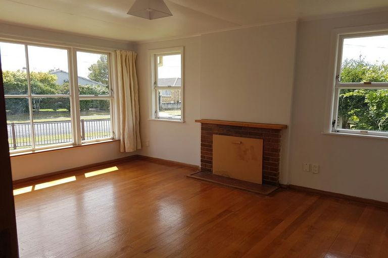 Photo of property in 1221 Hazelmere Crescent, Te Awamutu, 3800