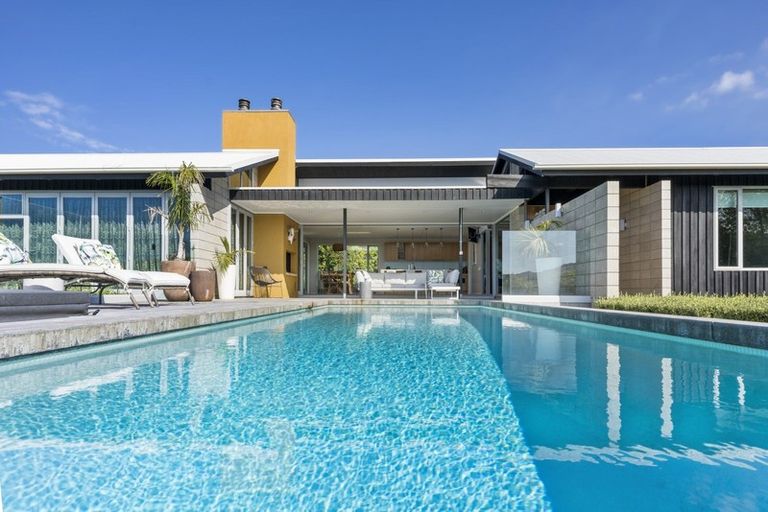 Photo of property in 13 Pigeon Berry Lane, Mangawhai, 0573