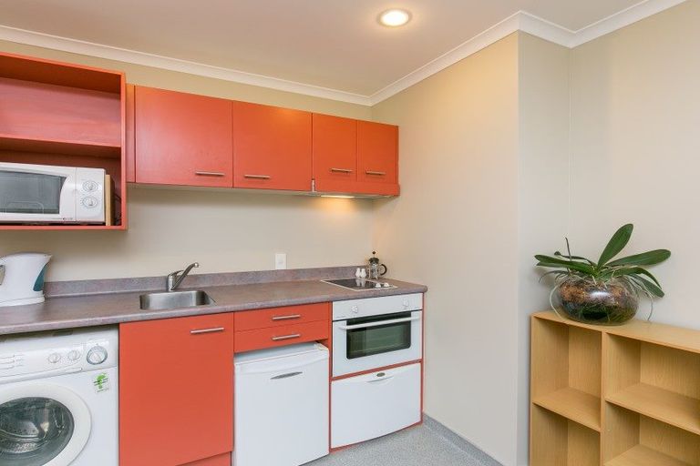 Photo of property in Aitken Street Apartments, 305/5 Aitken Street, Thorndon, Wellington, 6011