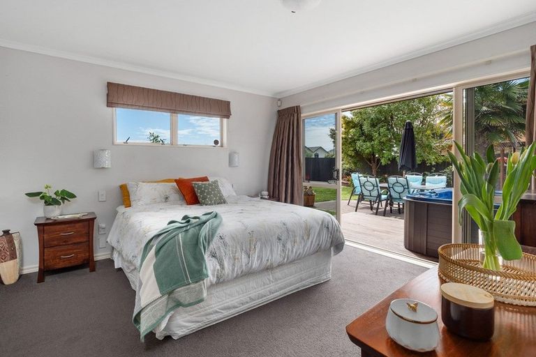 Photo of property in 42 Tuihana Drive, Papamoa Beach, Papamoa, 3118