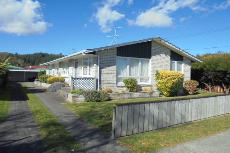 Photo of property in 1/1240 Fergusson Drive, Brown Owl, Upper Hutt, 5018